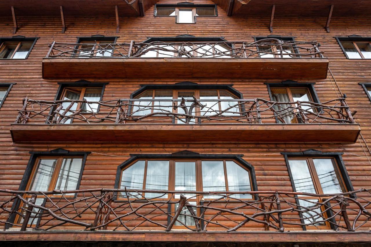 Марина Hotel Bukovel Exterior foto
